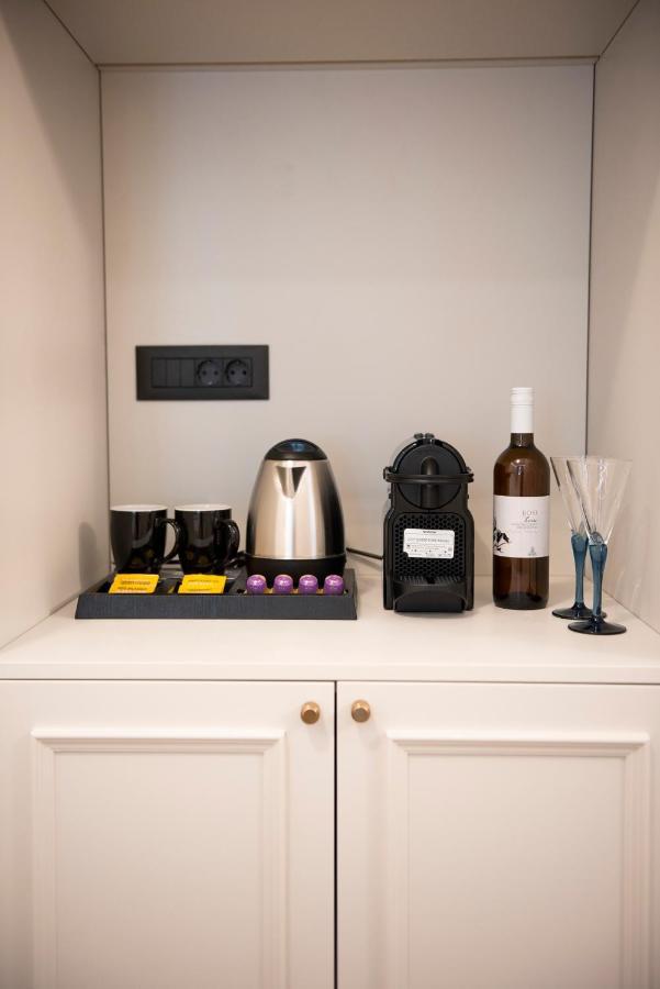 Jensen Luxury Suites Rhodes City Bagian luar foto