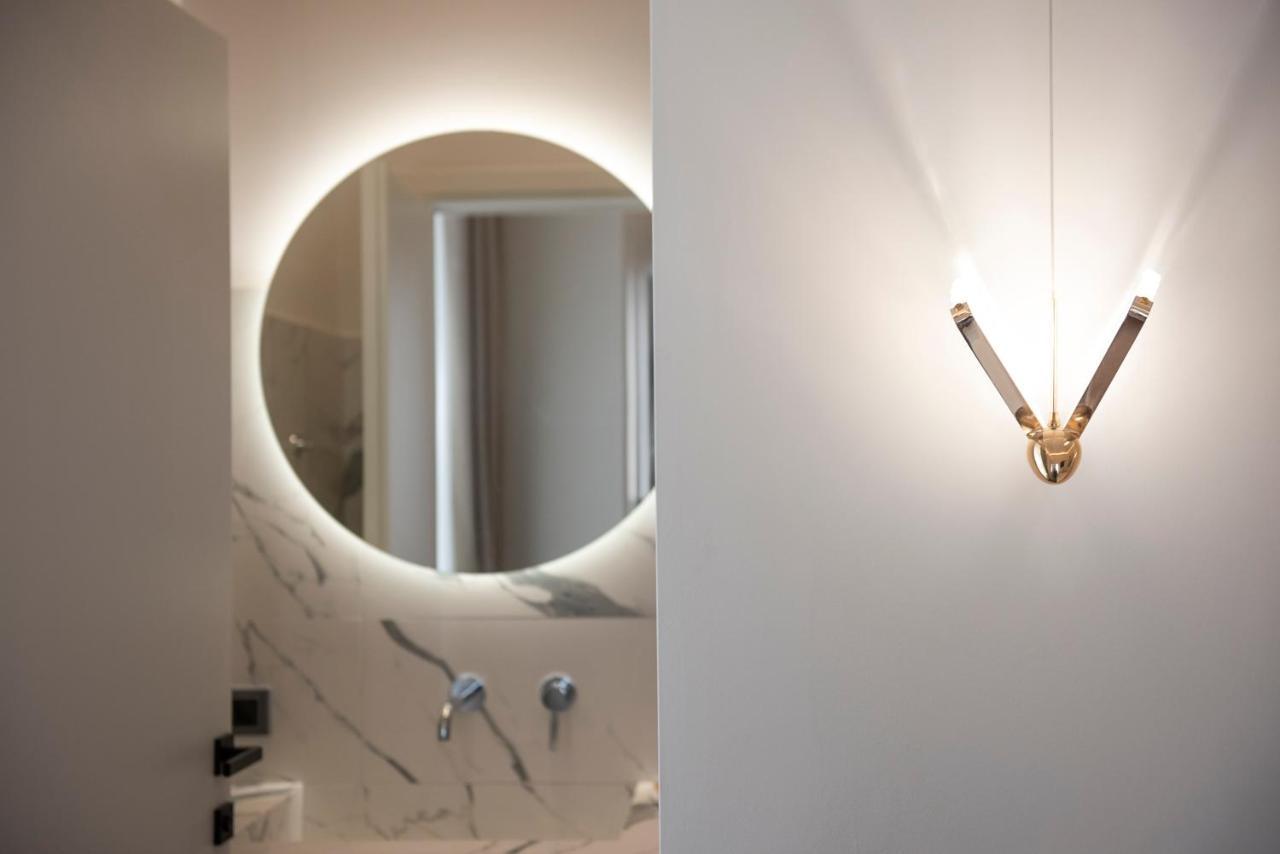 Jensen Luxury Suites Rhodes City Bagian luar foto