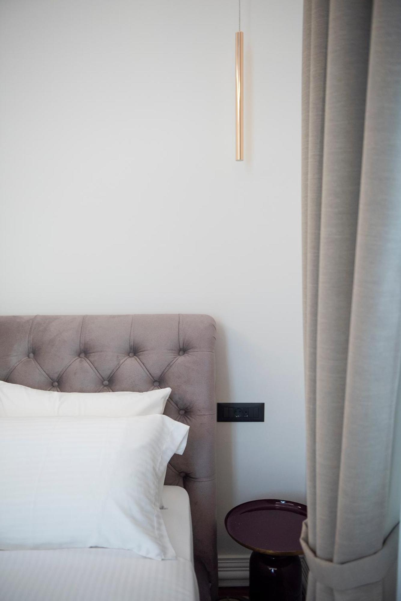 Jensen Luxury Suites Rhodes City Bagian luar foto
